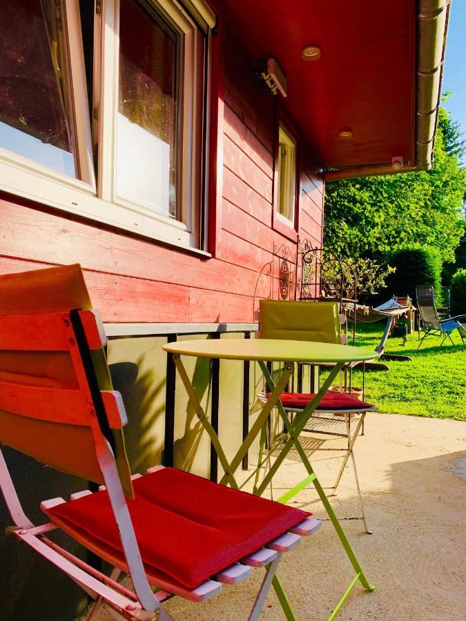 Le Cabanon De Chessy Bed & Breakfast Exterior photo