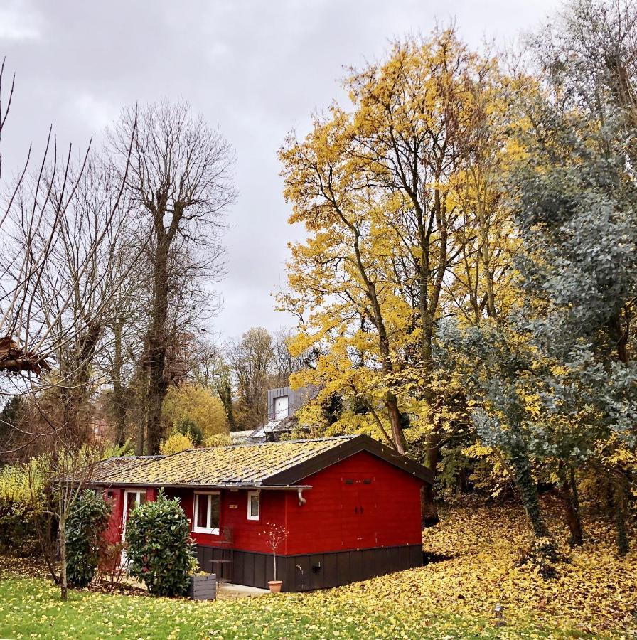 Le Cabanon De Chessy Bed & Breakfast Exterior photo